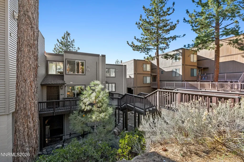 133 Holly Stateline NV 89449