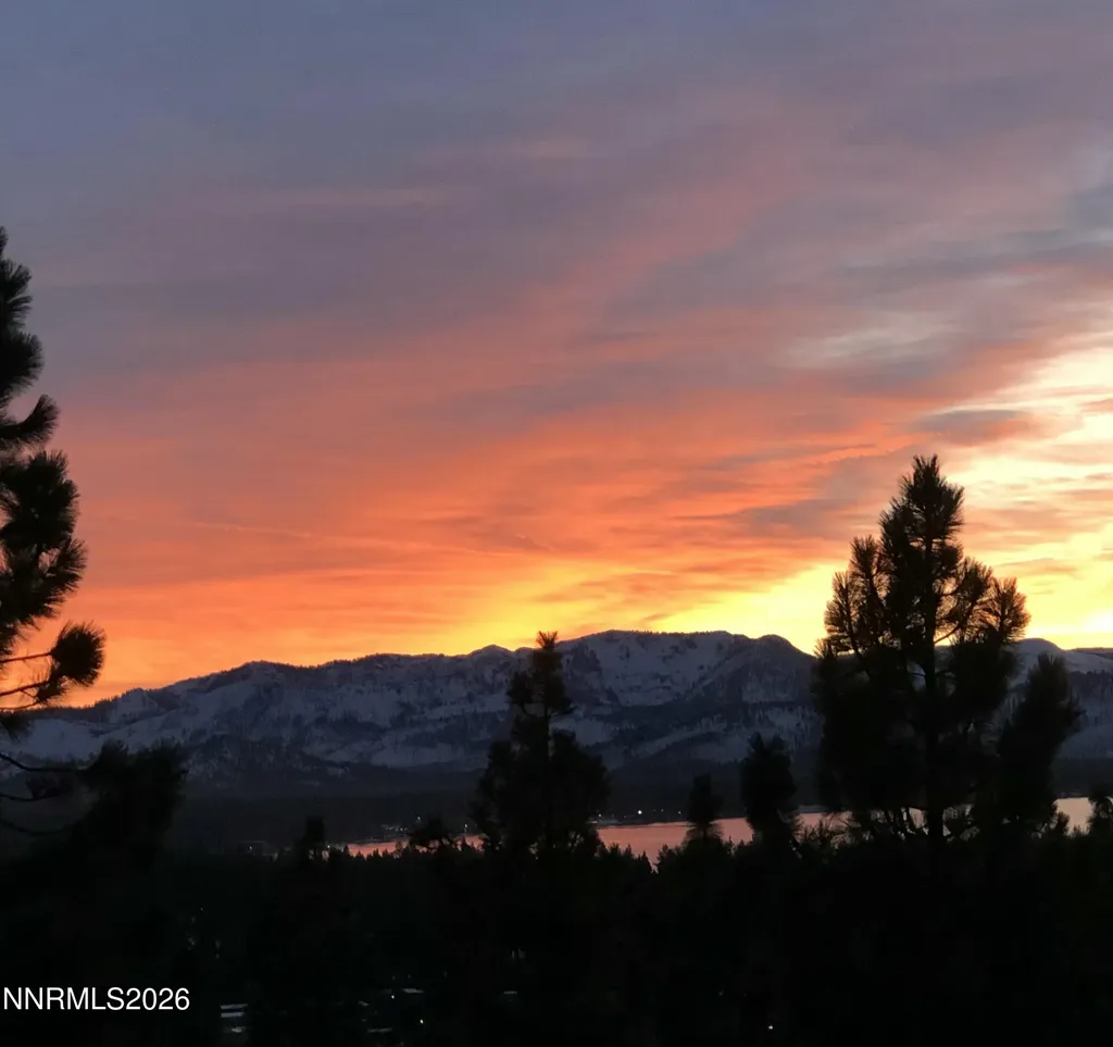 133 Holly Stateline NV 89449