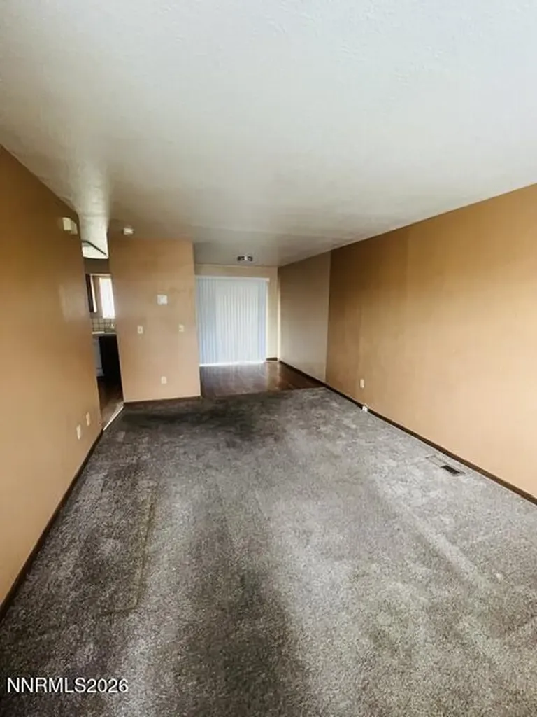 841 Center Fallon NV 89406