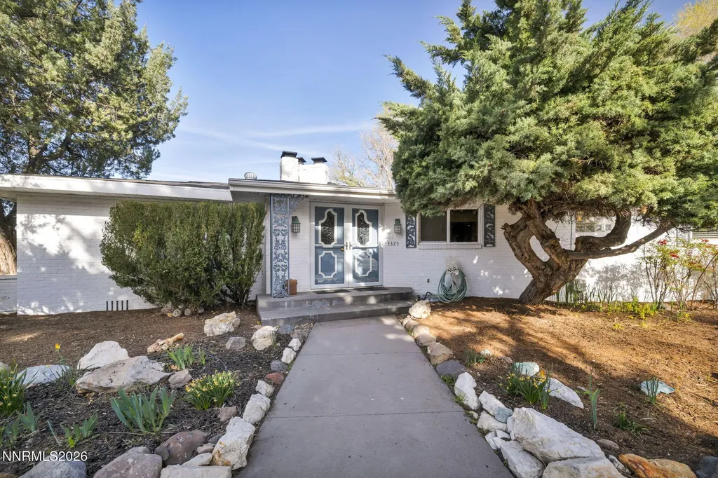 3325 Hidden Valley Reno NV 89502