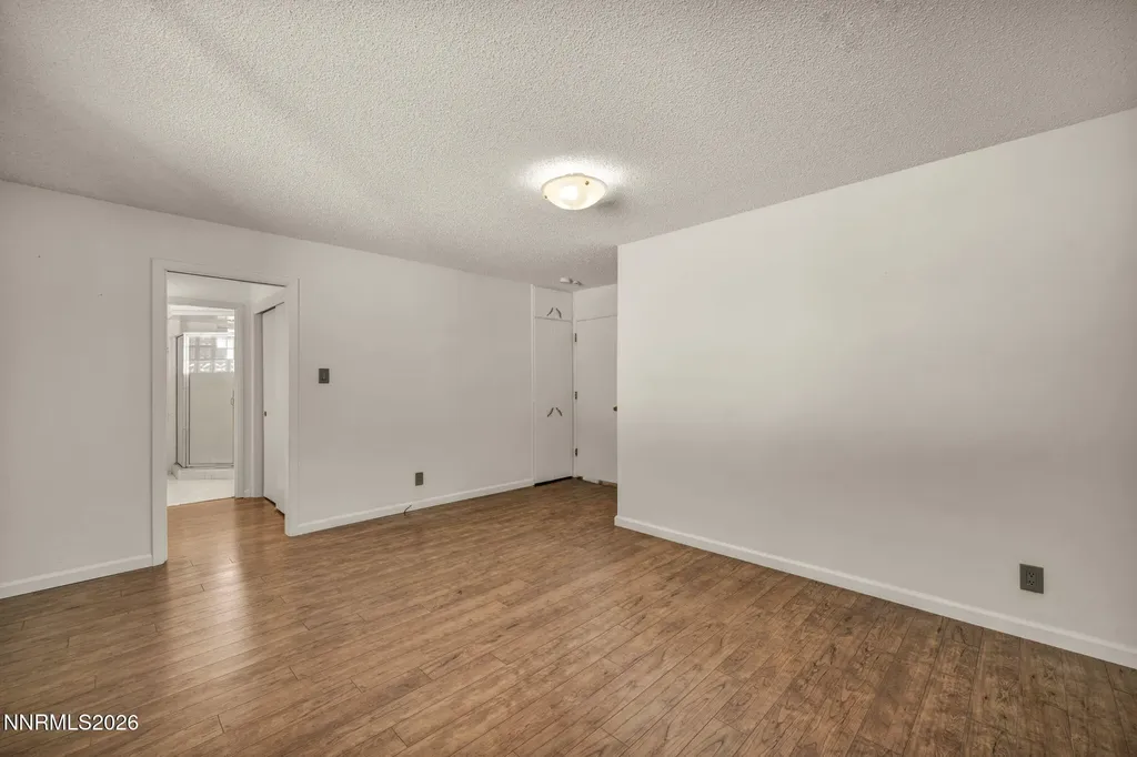 3325 Hidden Valley Reno NV 89502