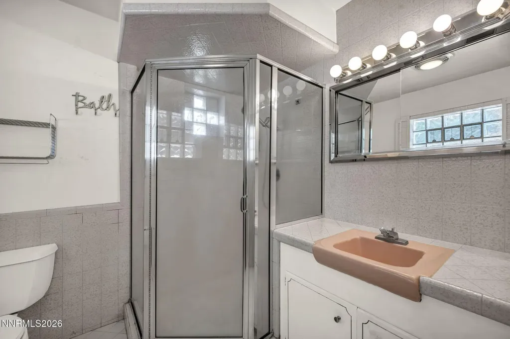 3325 Hidden Valley Reno NV 89502