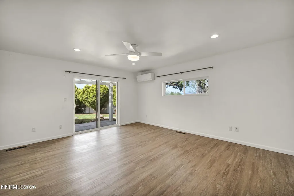 3325 Hidden Valley Reno NV 89502