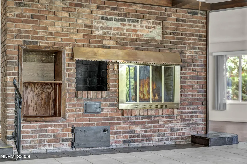 3325 Hidden Valley Reno NV 89502