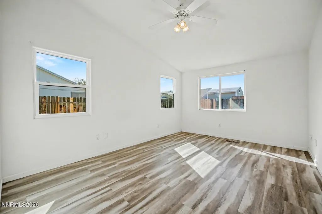133 Prairie Fernley NV 89408