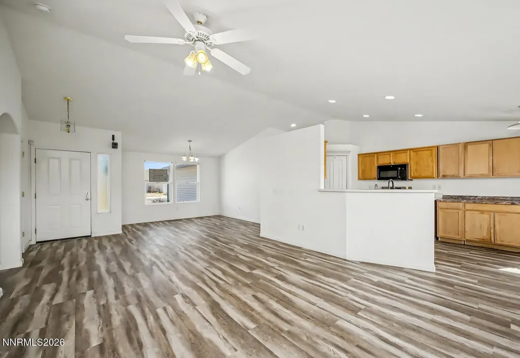 133 Prairie Fernley NV 89408