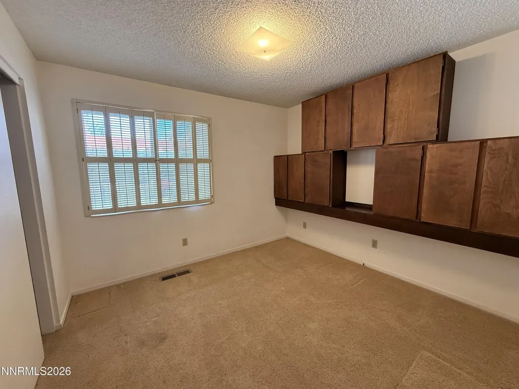 4825 Cool Springs Reno NV 89509