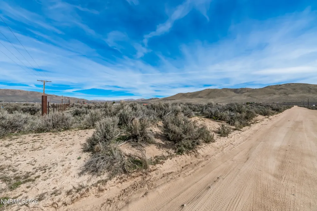 15700 Dry Valley Reno NV 89508
