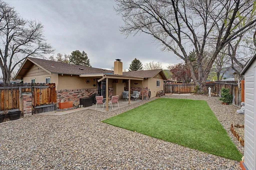 1404 Robinson Carson City NV 89701