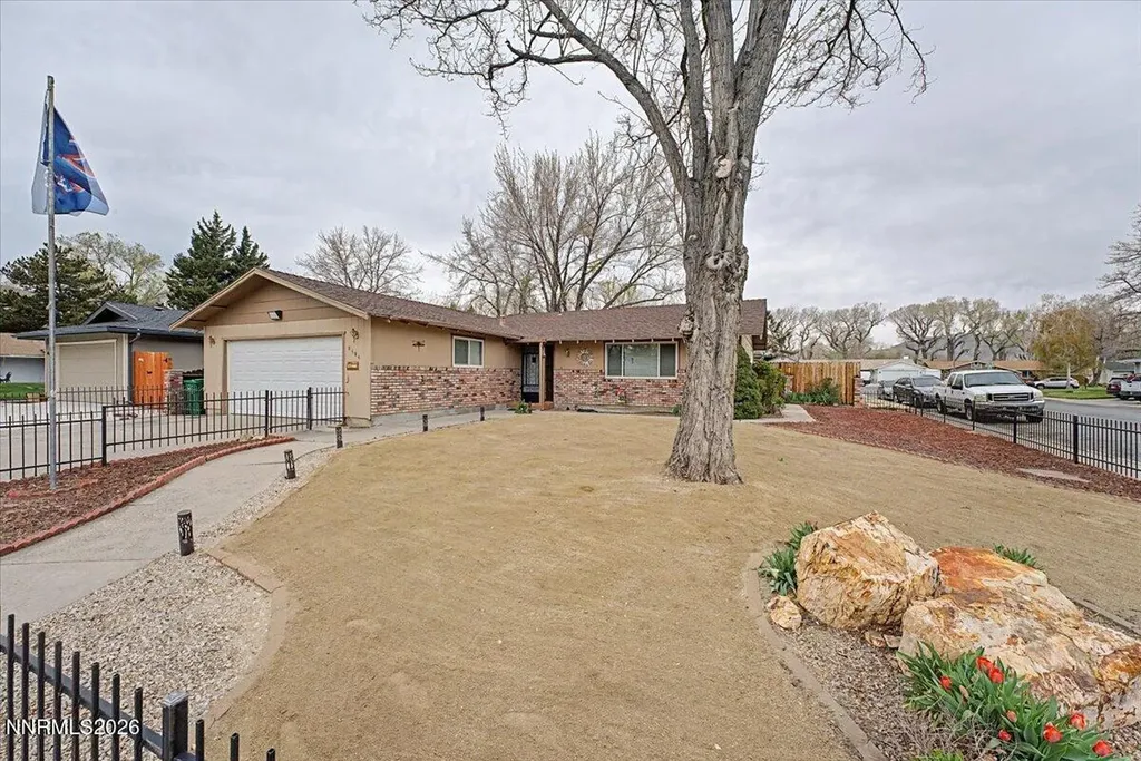 1404 Robinson Carson City NV 89701