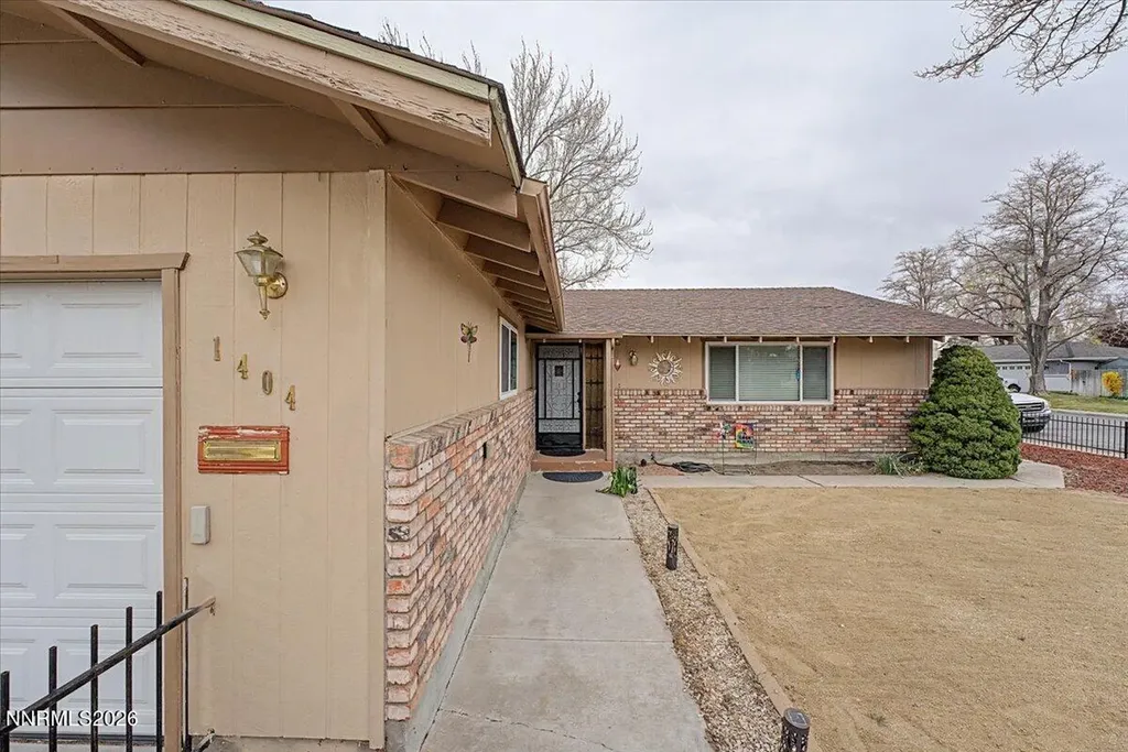 1404 Robinson Carson City NV 89701