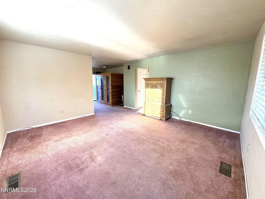 6715 Peppermint Reno NV 89506