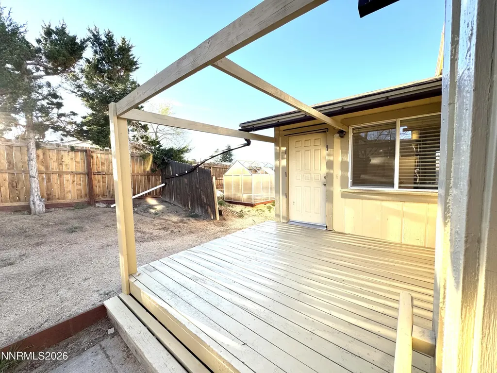 6715 Peppermint Reno NV 89506