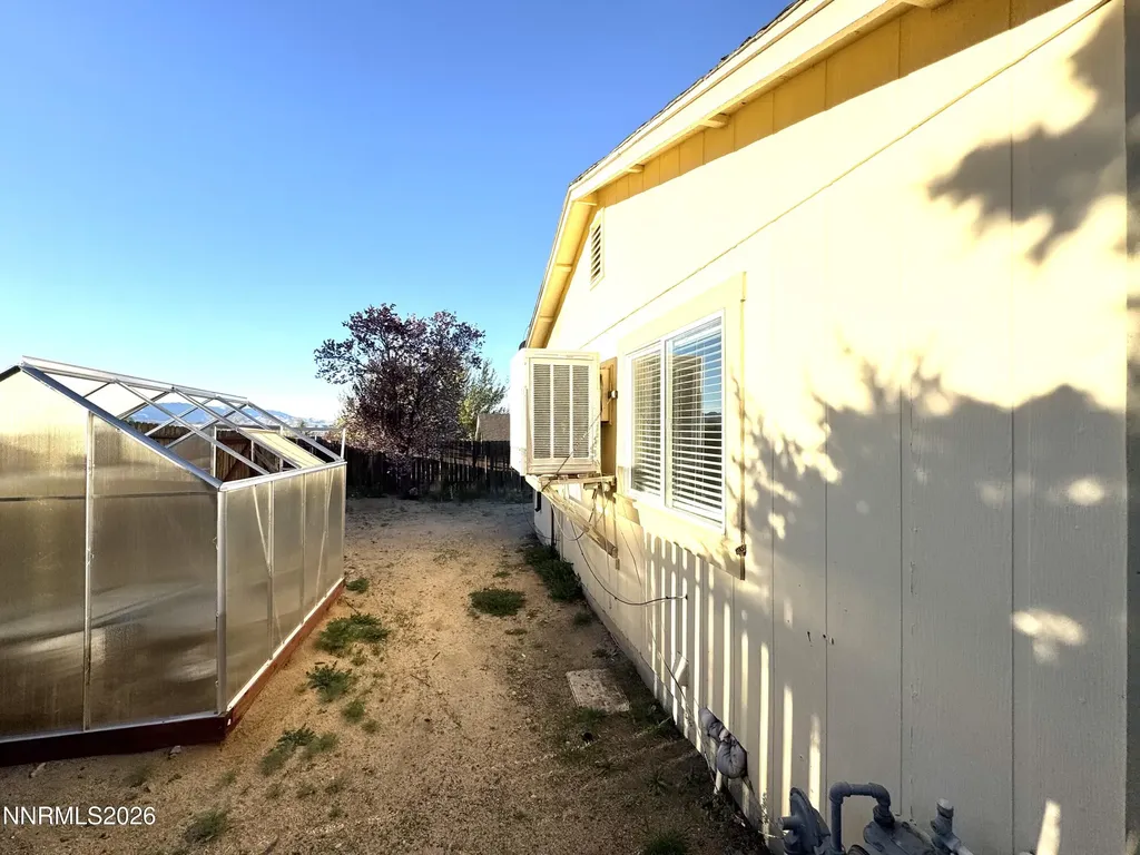 6715 Peppermint Reno NV 89506