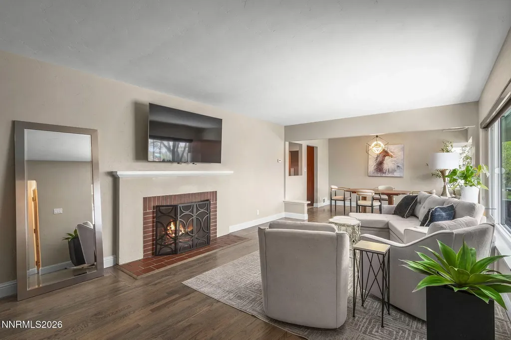 201 Sunnyside Reno NV 89503