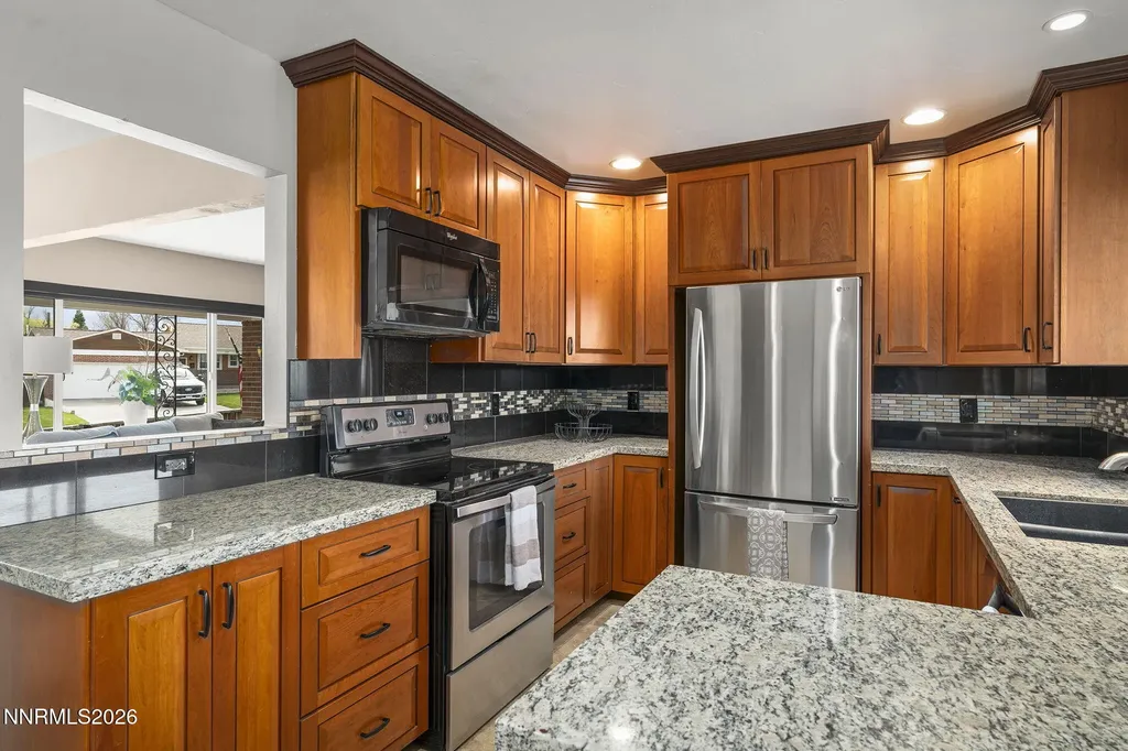 201 Sunnyside Reno NV 89503