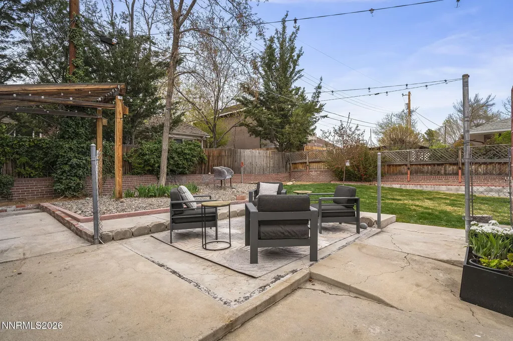 201 Sunnyside Reno NV 89503