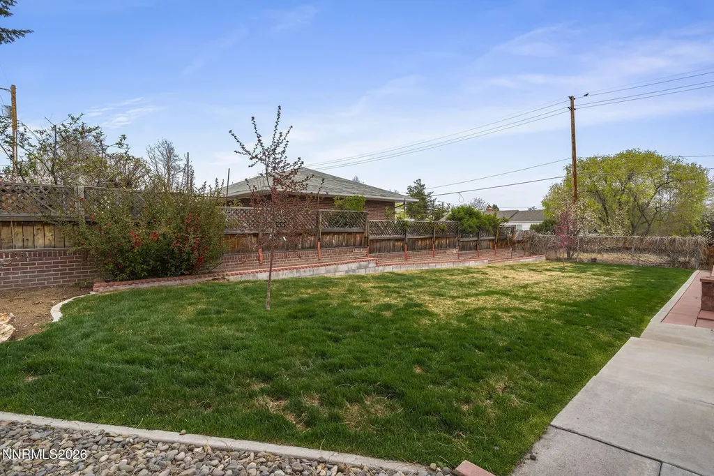 201 Sunnyside Reno NV 89503
