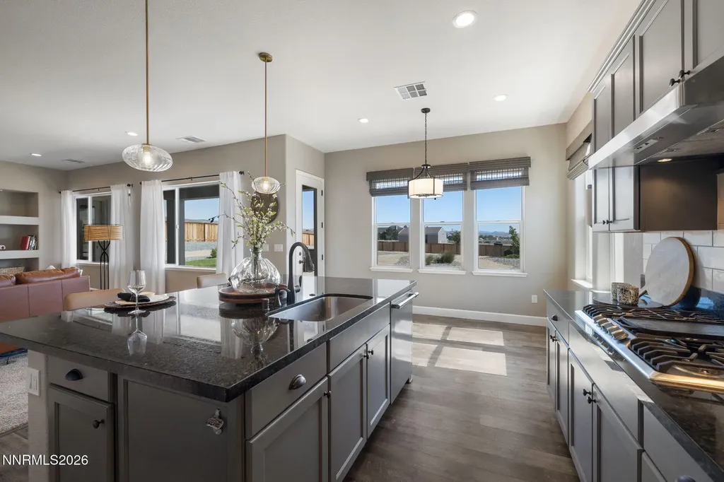 11541 Hacienda Ridge Sparks NV 89441