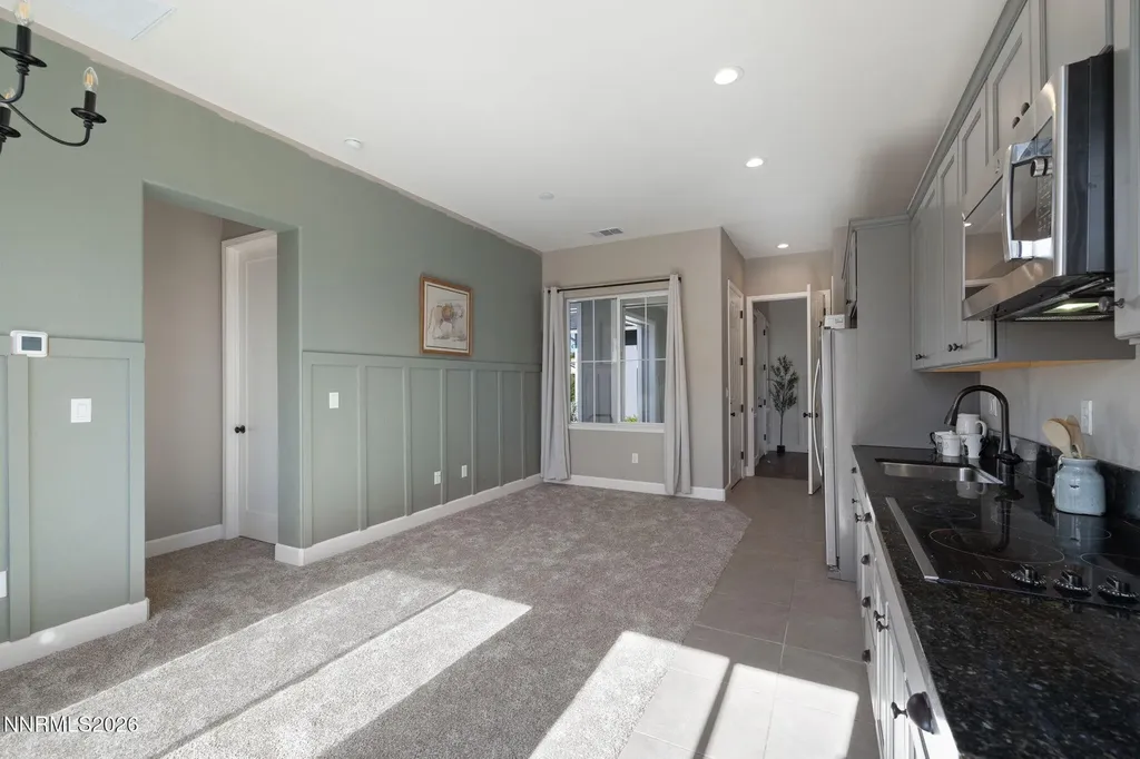 11541 Hacienda Ridge Sparks NV 89441