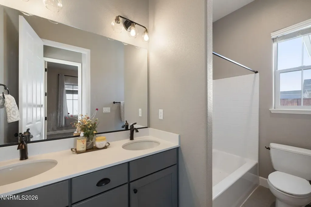 11541 Hacienda Ridge Sparks NV 89441