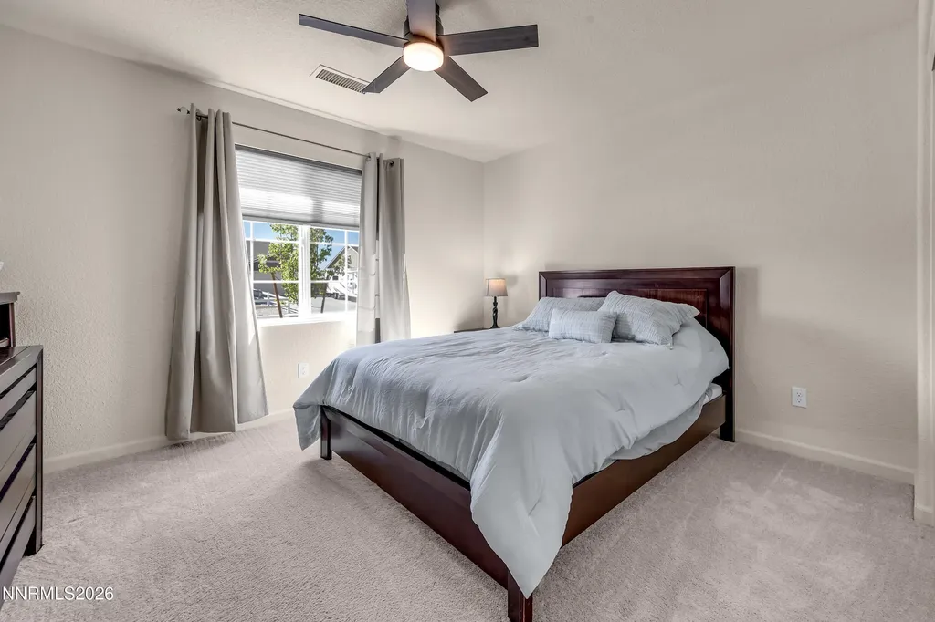 576 Pine Creek Dayton NV 89403
