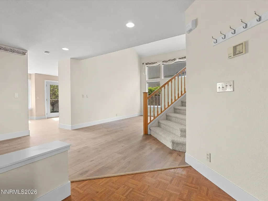 3056 Alpine Creek Reno NV 89519