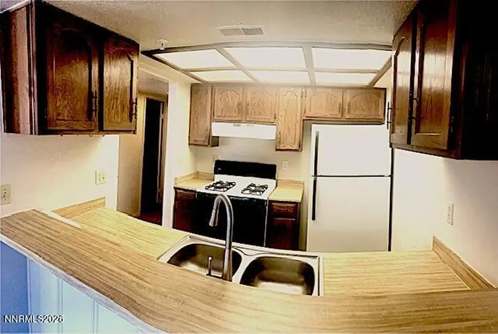754 Boulder Stateline NV 89449