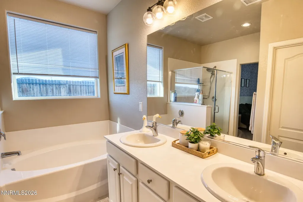 318 Granite Dayton NV 89403