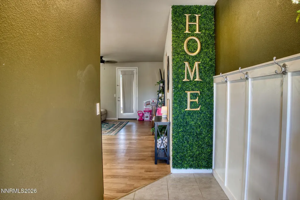 318 Granite Dayton NV 89403