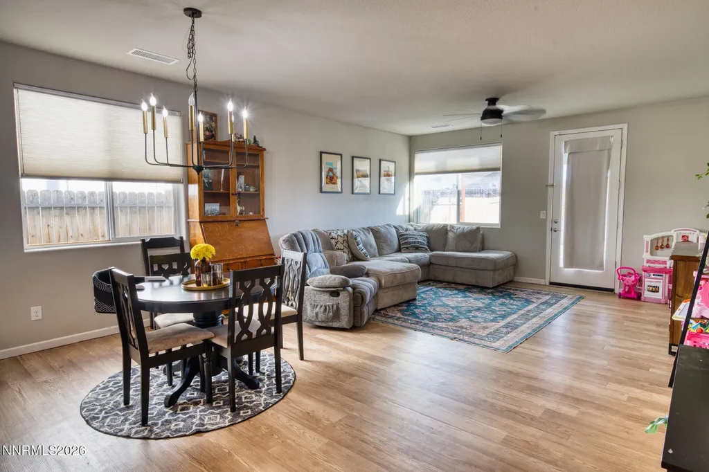 318 Granite Dayton NV 89403