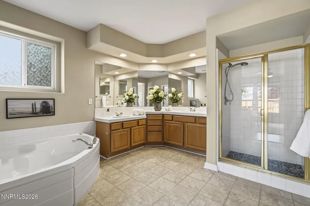 4833 Ramcreek Reno NV 89519