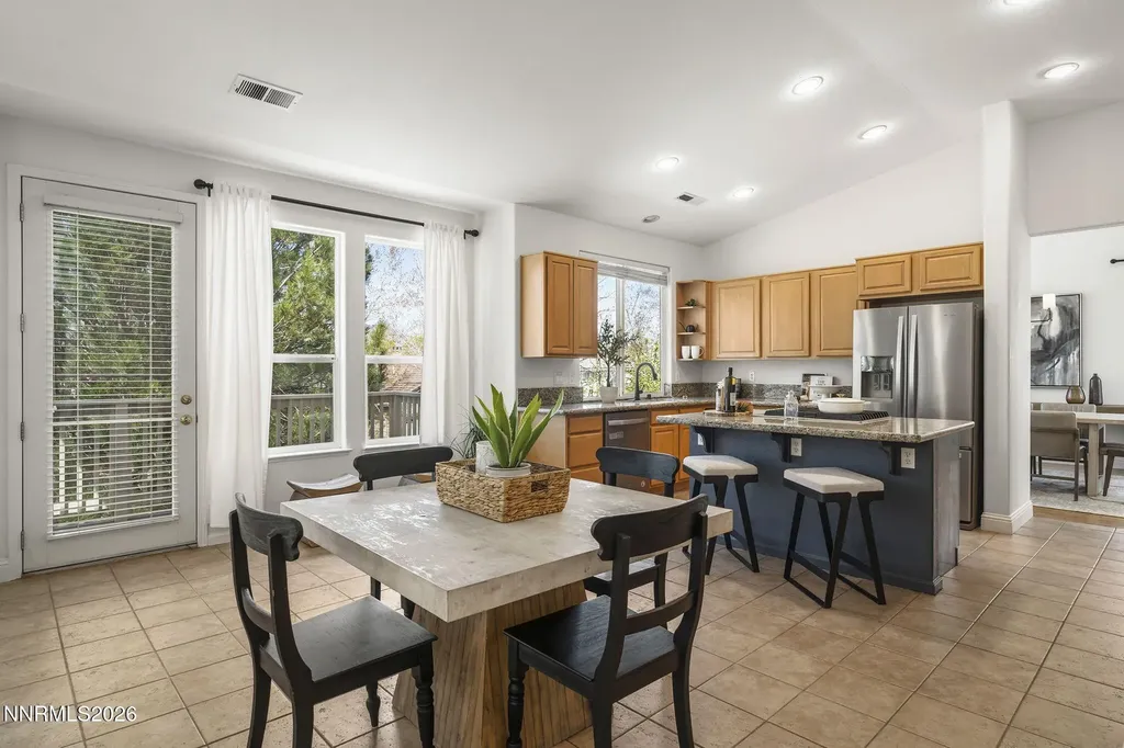 4833 Ramcreek Reno NV 89519