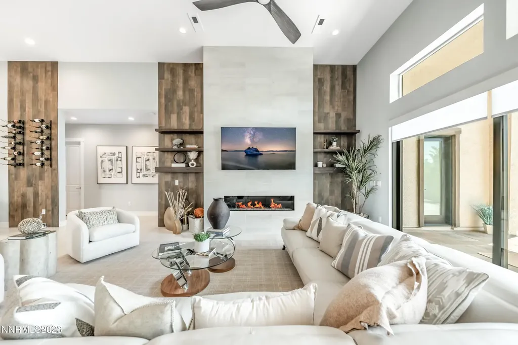 2978 Saddle Peak Reno NV 89521