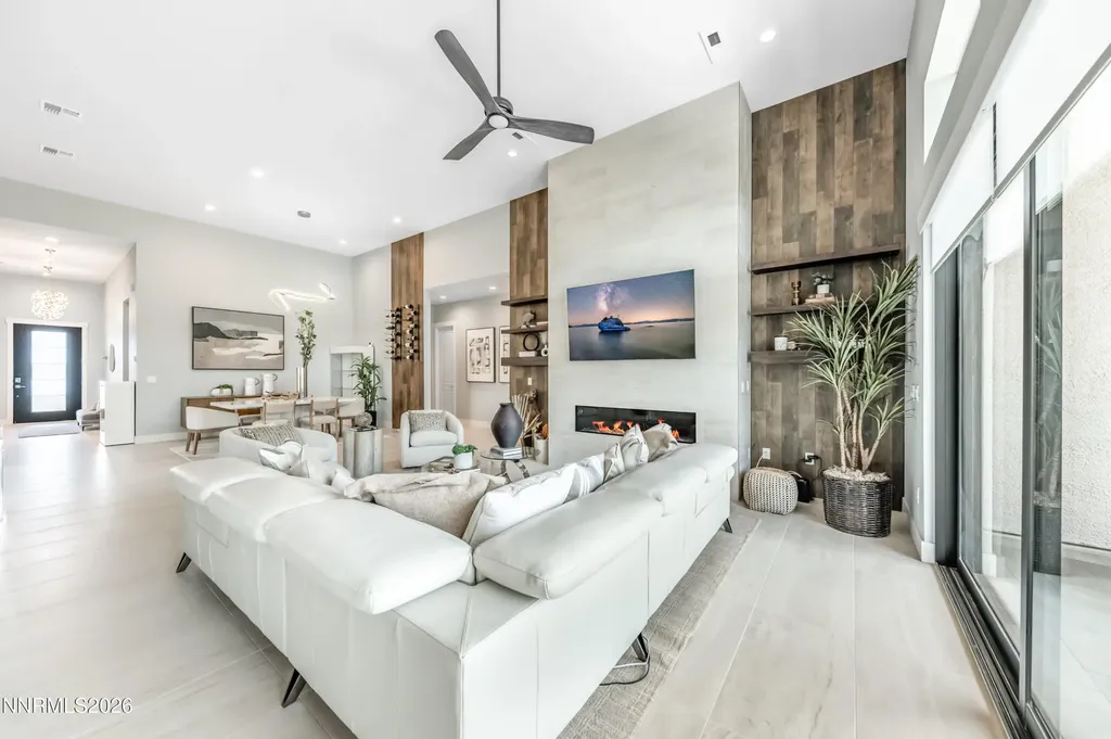 2978 Saddle Peak Reno NV 89521
