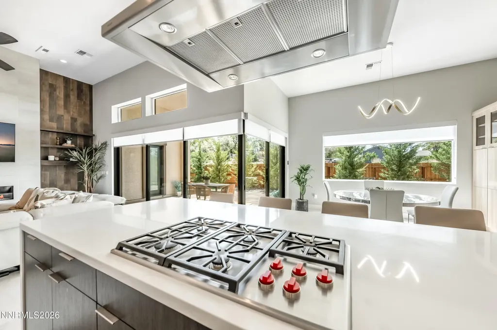 2978 Saddle Peak Reno NV 89521
