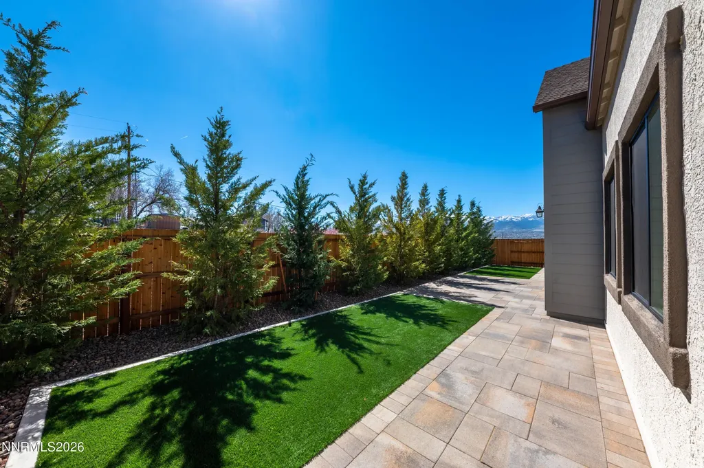 2978 Saddle Peak Reno NV 89521
