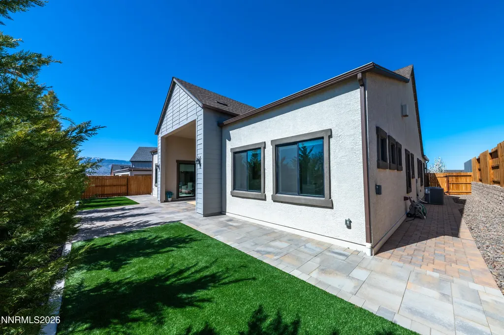 2978 Saddle Peak Reno NV 89521