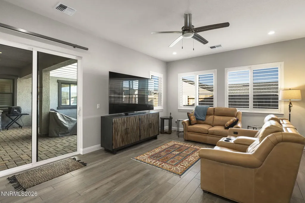 2289 White Clay Reno NV 89521