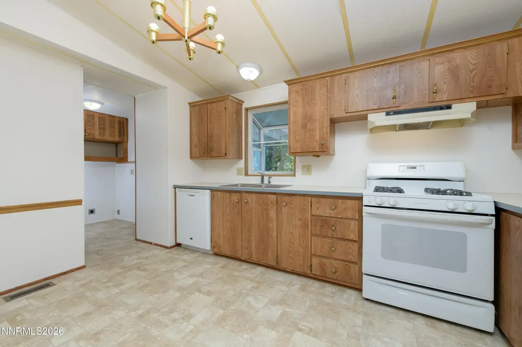1428 Fleetwood Carson City NV 89701