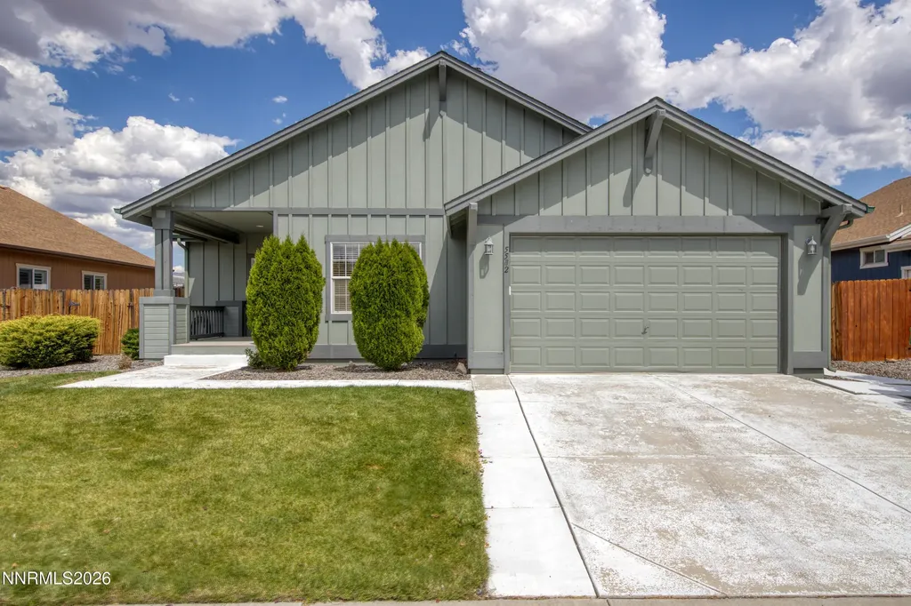 5582 Knoll View Sparks NV 89436