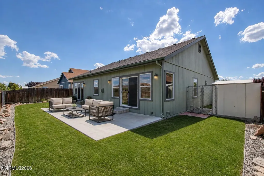 5582 Knoll View Sparks NV 89436
