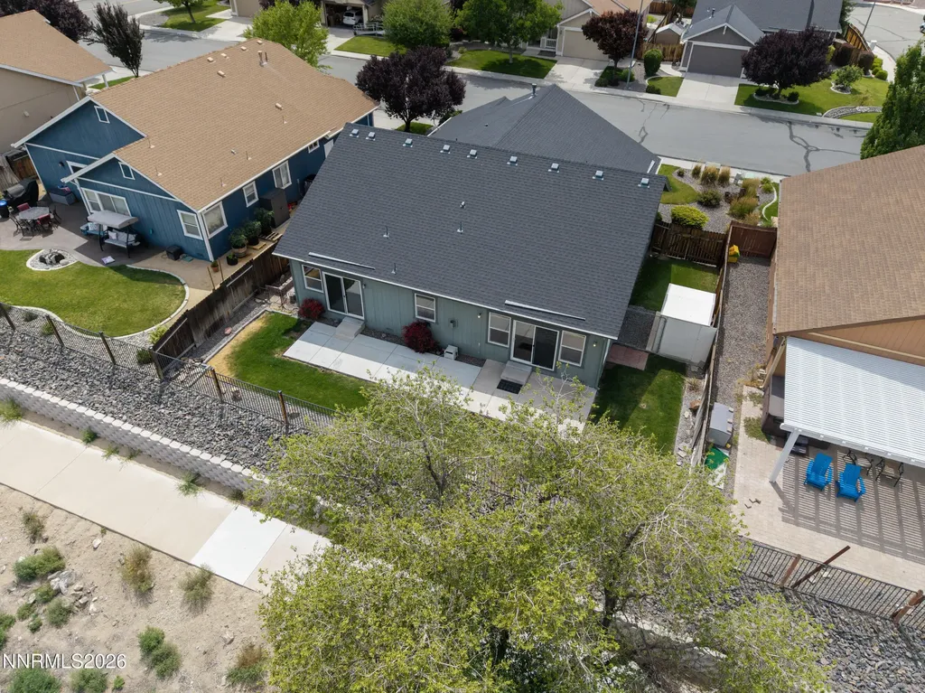 5582 Knoll View Sparks NV 89436
