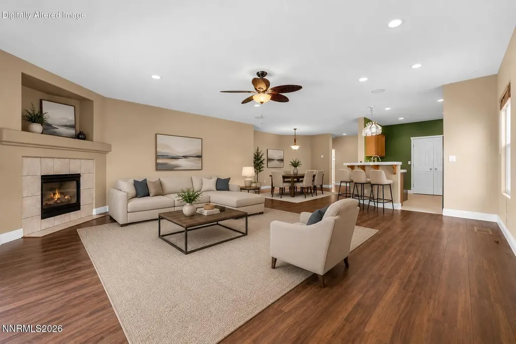 5582 Knoll View Sparks NV 89436