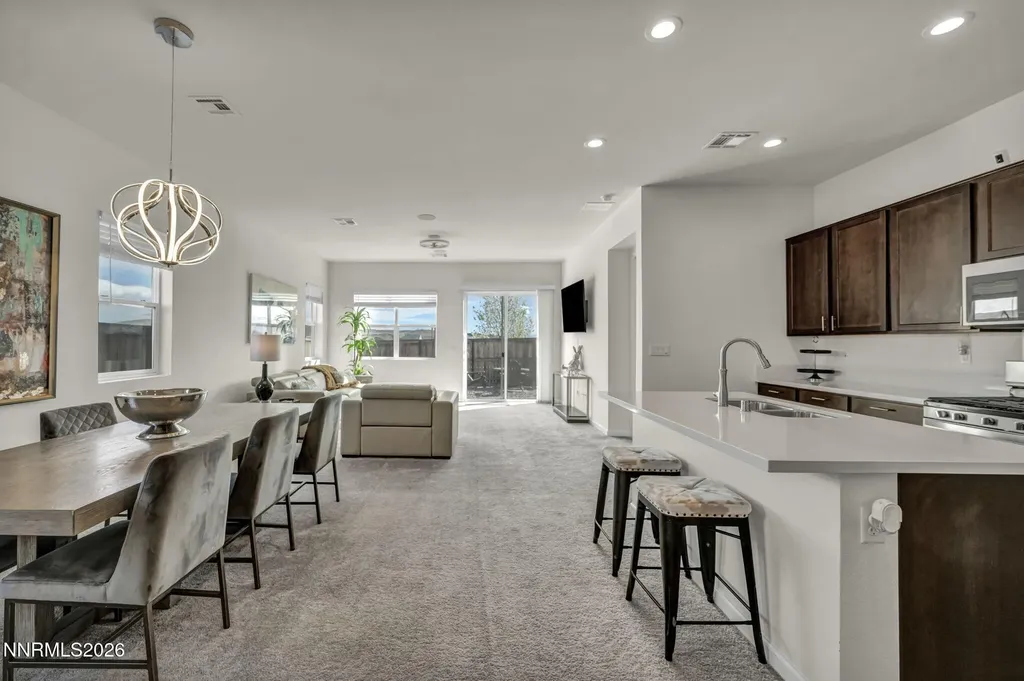 7601 Navasota Sparks NV 89436