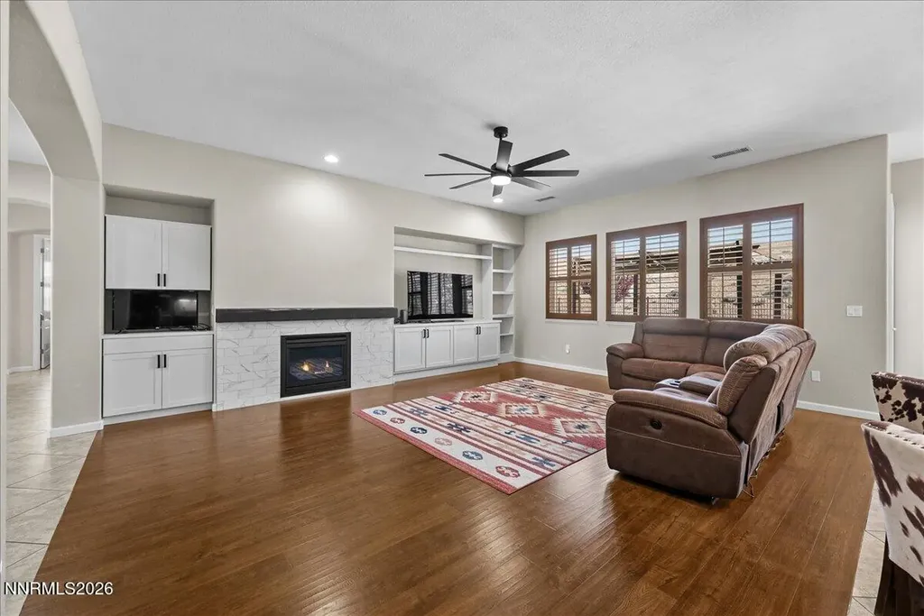 7939 Orange Plains Sparks NV 89436