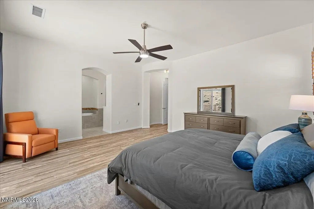 7939 Orange Plains Sparks NV 89436