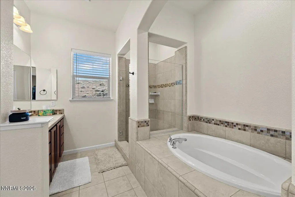 7939 Orange Plains Sparks NV 89436