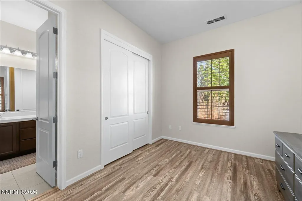7939 Orange Plains Sparks NV 89436