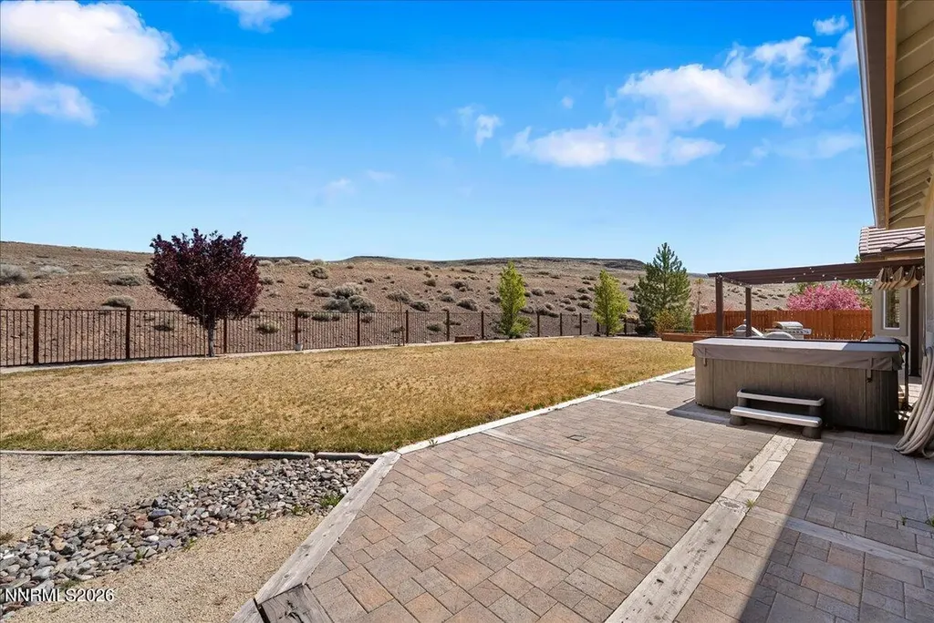 7939 Orange Plains Sparks NV 89436
